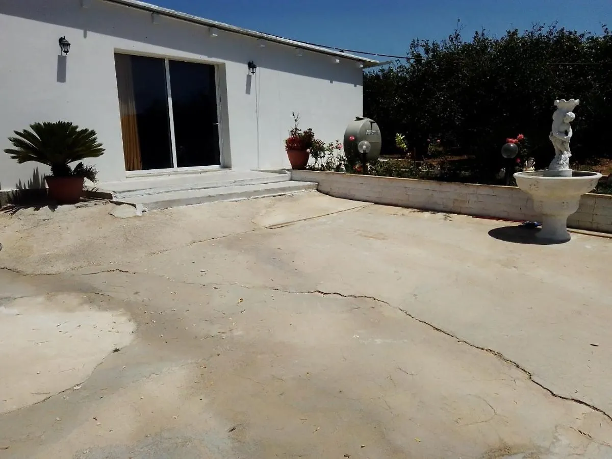 Casa Nell'Agrumeto Con Piscina Pozzallo